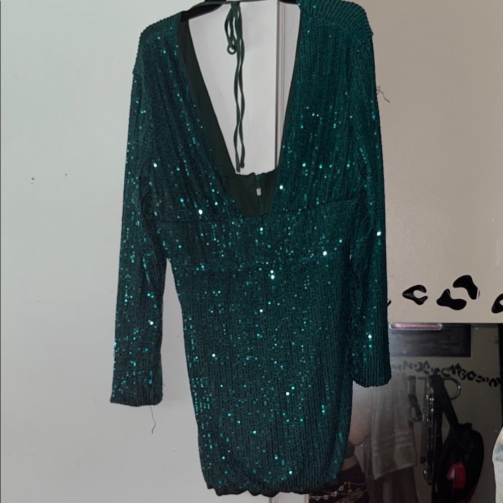 Elegant Green Sequin Dress